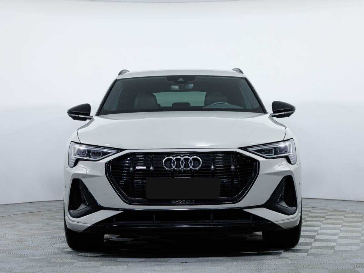 Audi e-tron с пробегом — 2021 год. Фото: #0