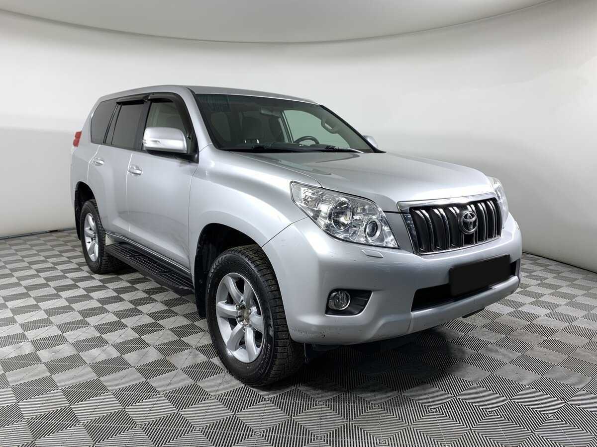 Toyota Land Cruiser Prado с пробегом — 2011 год. Фото: #2