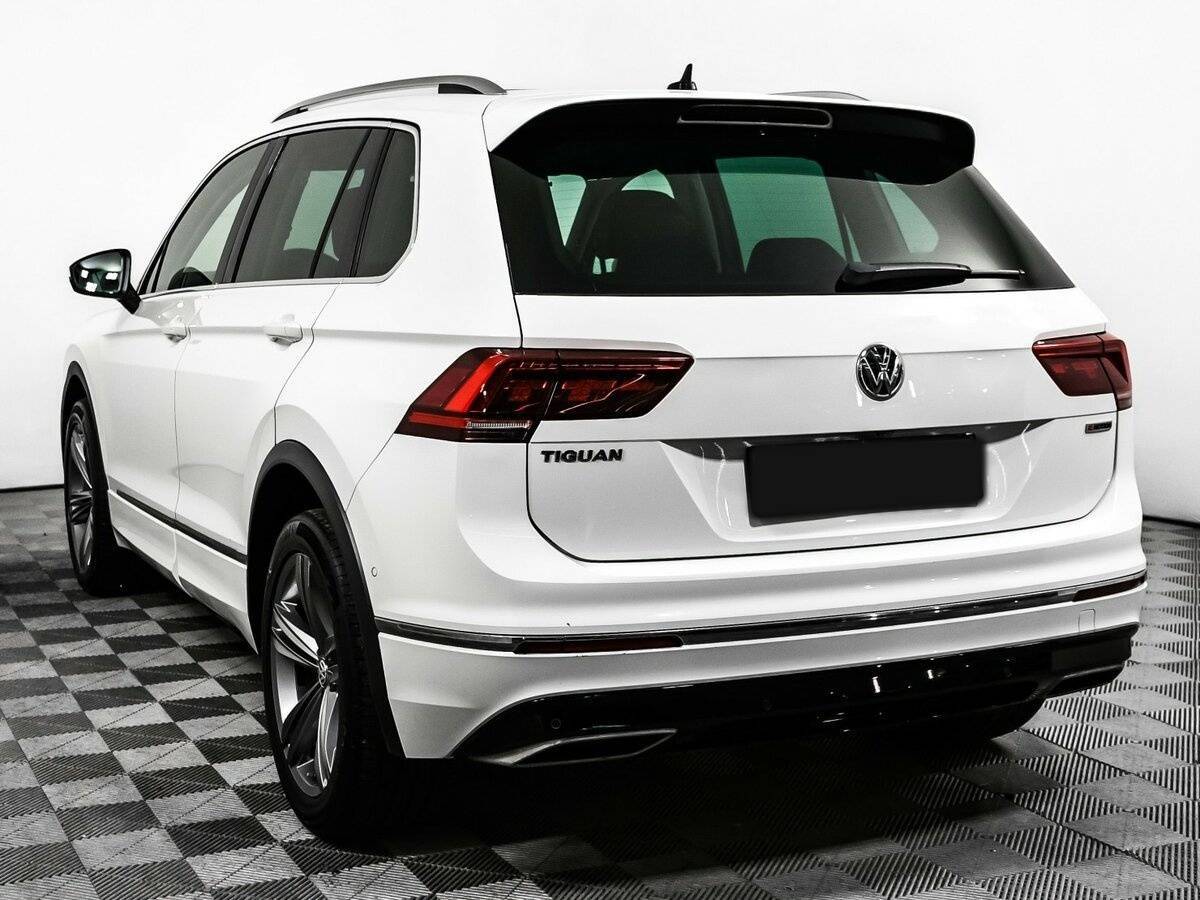 Volkswagen Tiguan с пробегом — 2018 год. Фото: #6