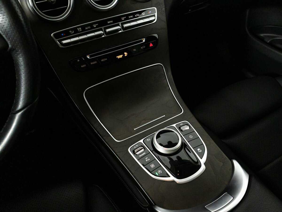 Mercedes-Benz GLC с пробегом — 2017 год. Фото: #16