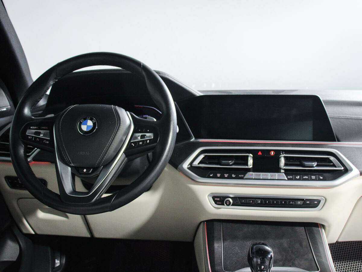 BMW X5 с пробегом — 2021 год. Фото: #8