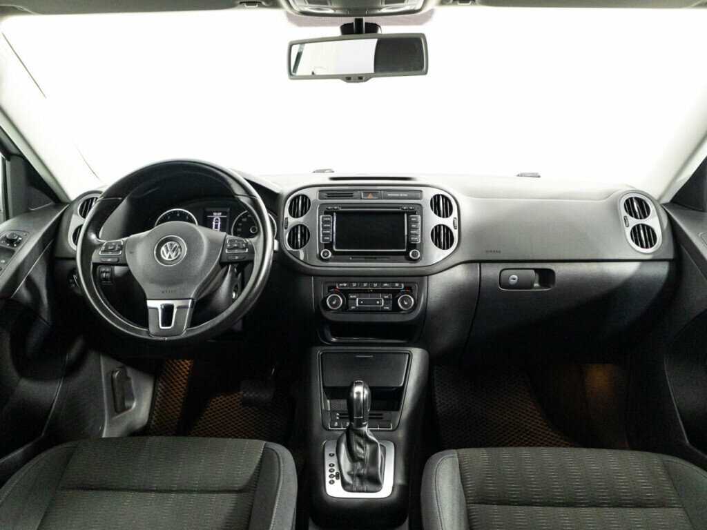 Volkswagen Tiguan с пробегом — 2014 год. Фото: #12