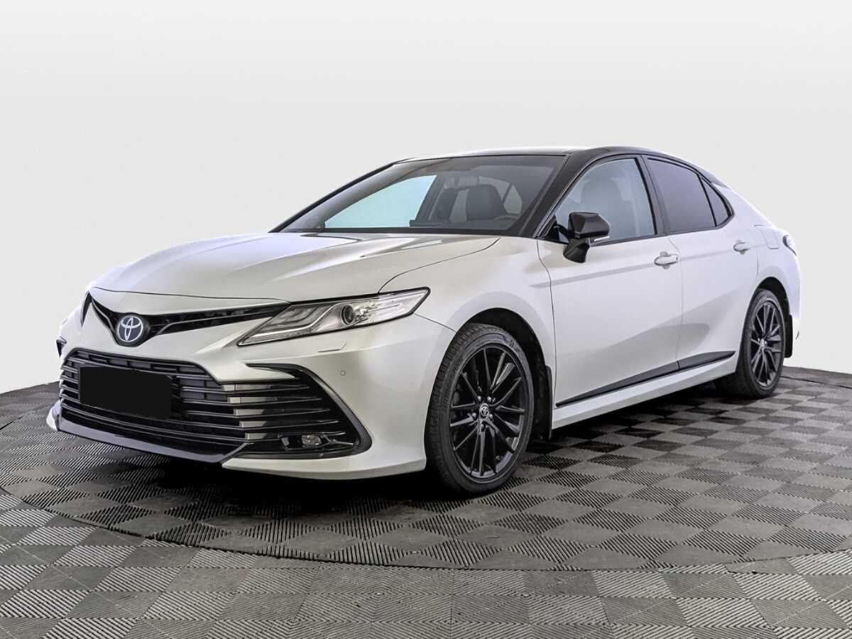 Toyota Camry с пробегом — 2022 год. Фото: #0