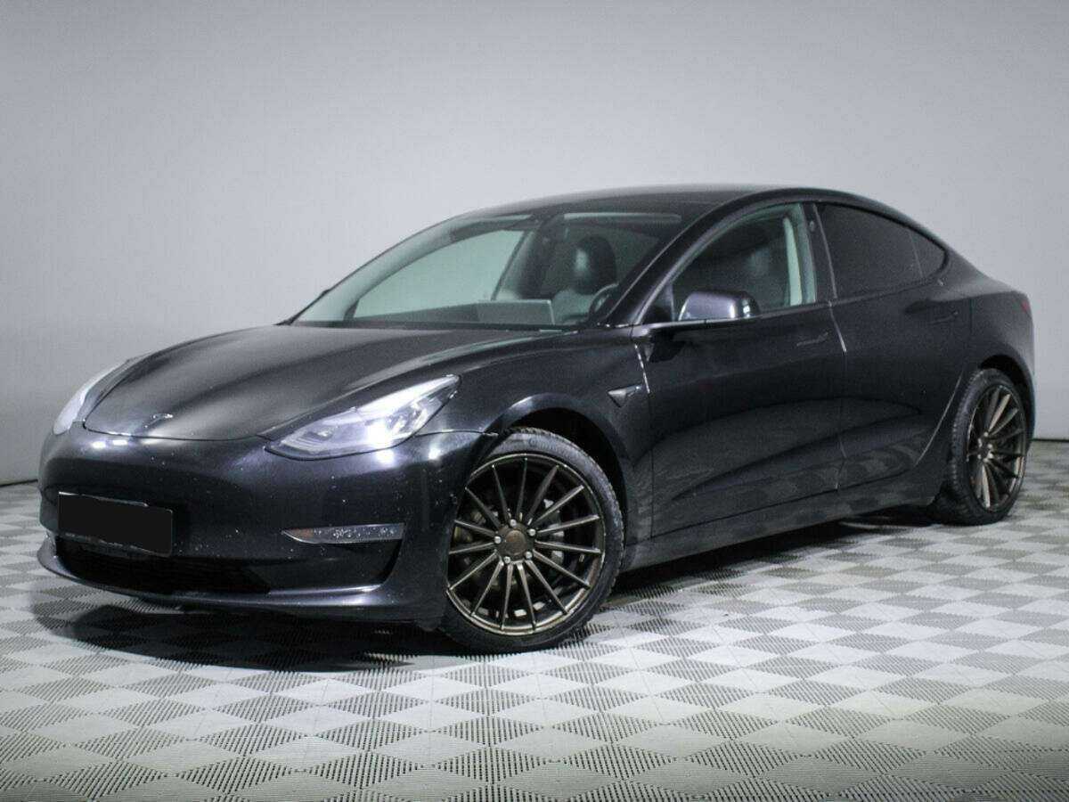 Tesla Model 3 с пробегом — 2019 год. Посмотреть фото