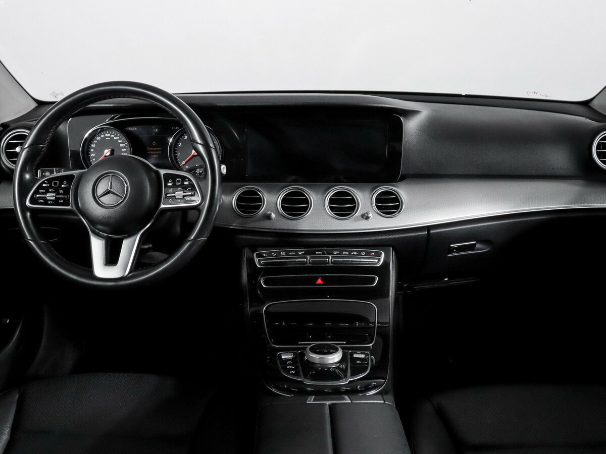 Mercedes-Benz E-Класс с пробегом — 2019 год. Фото: #11