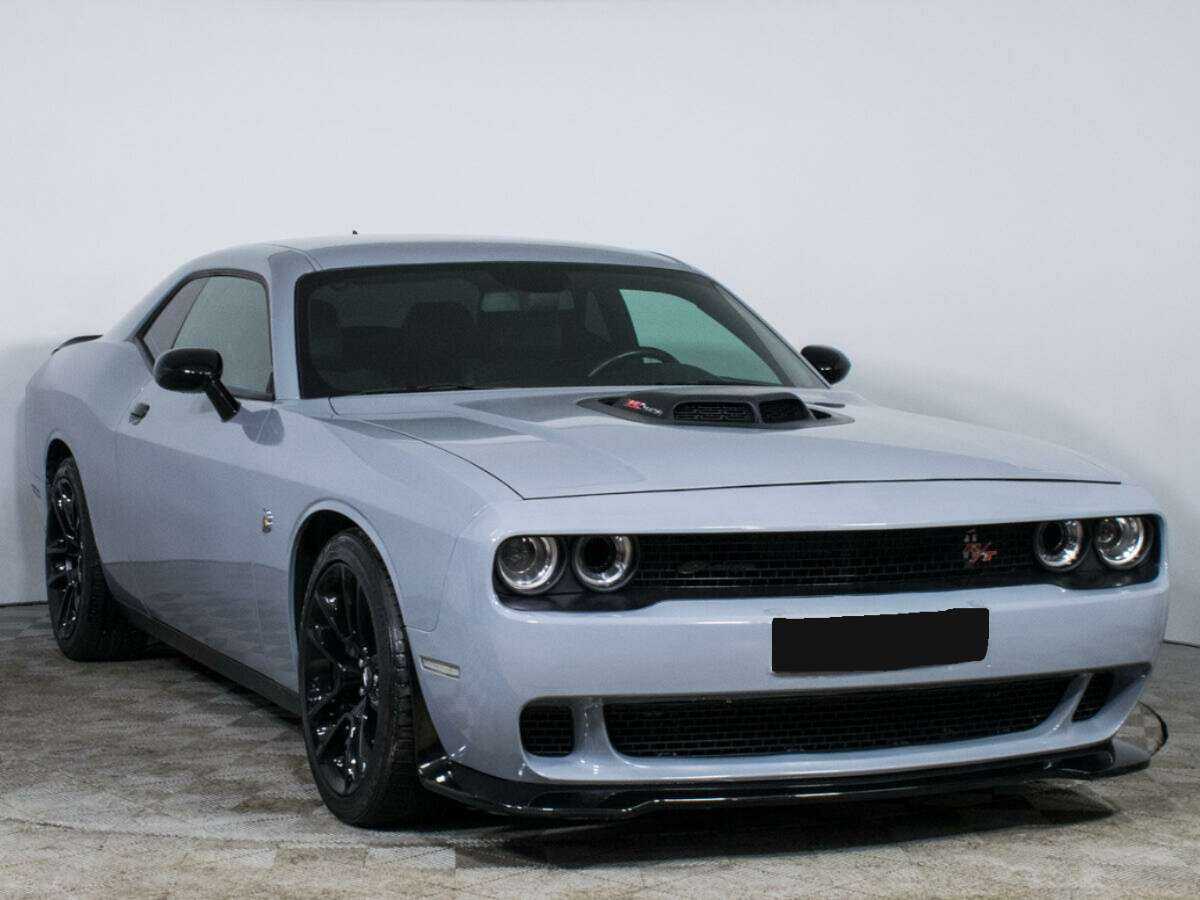 Dodge Challenger с пробегом — 2021 год. Фото: #2