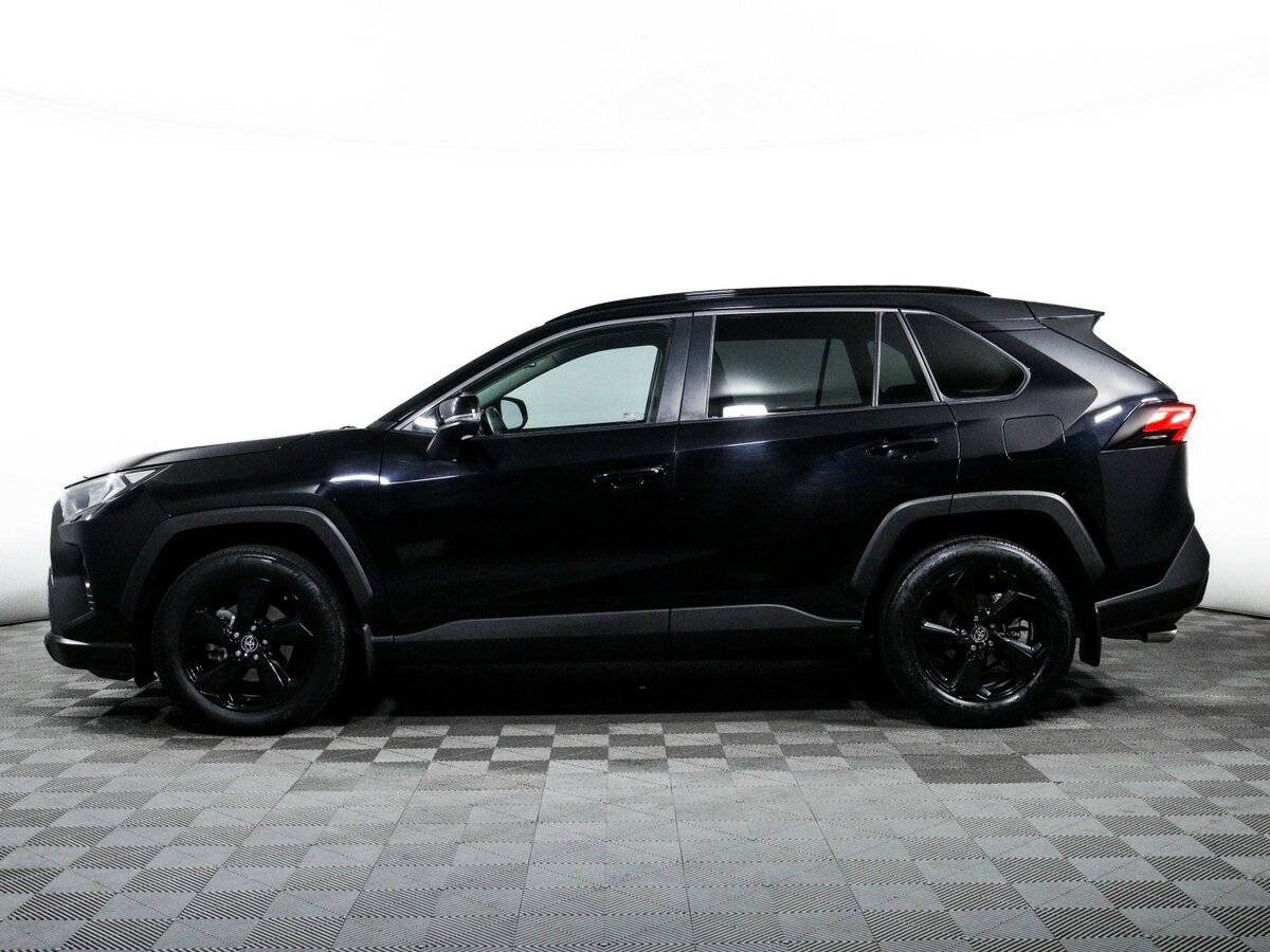 Toyota RAV4 с пробегом — 2021 год. Фото: #4
