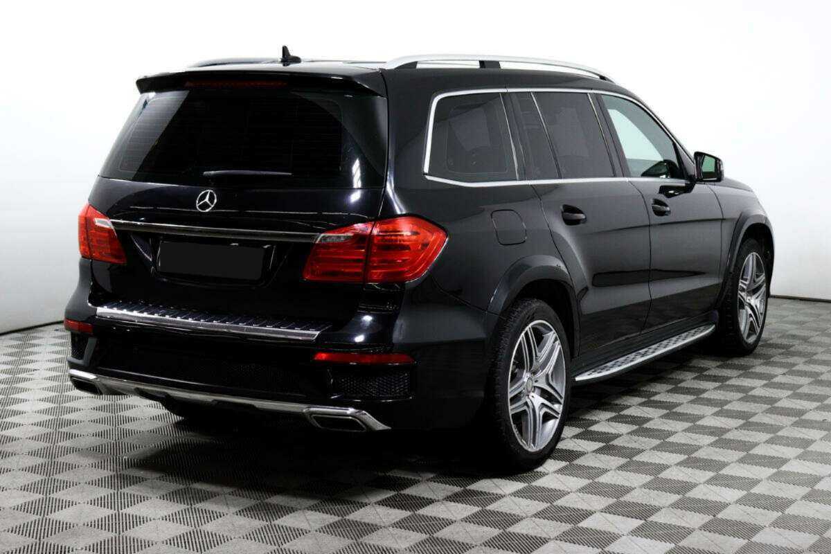 Mercedes-Benz GL-Класс с пробегом — 2015 год. Фото: #4