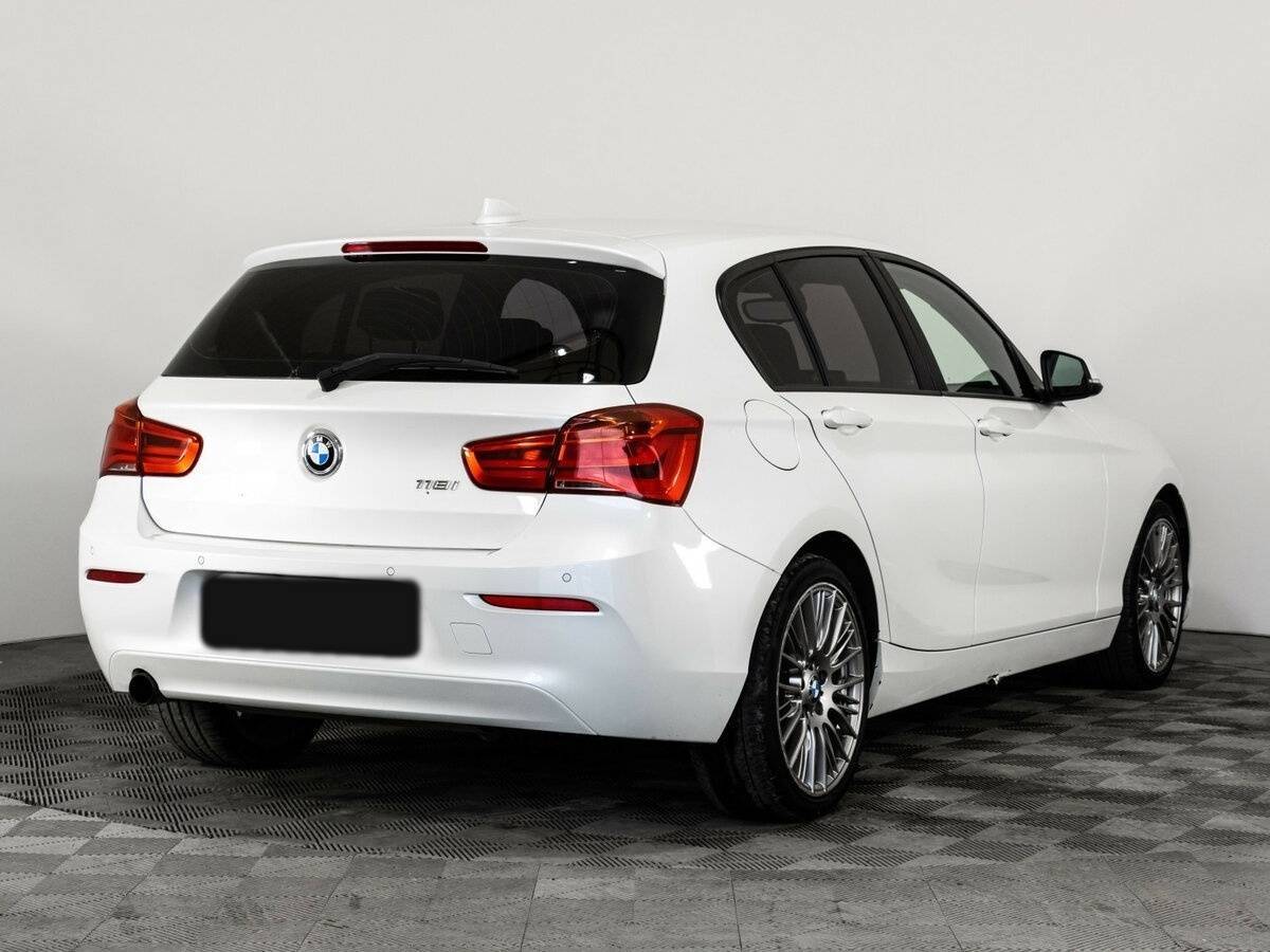 BMW 1 серии с пробегом — 2017 год. Фото: #5