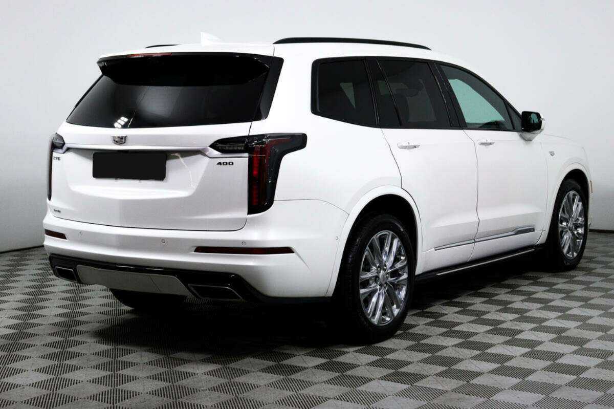 Cadillac XT6 с пробегом — 2021 год. Фото: #4