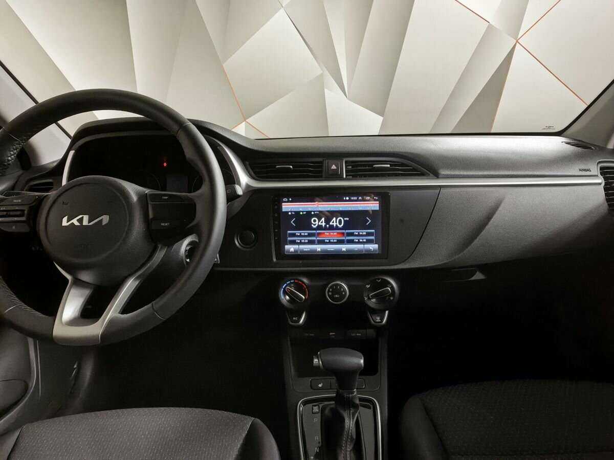 Kia Rio с пробегом — 2022 год. Фото: #10