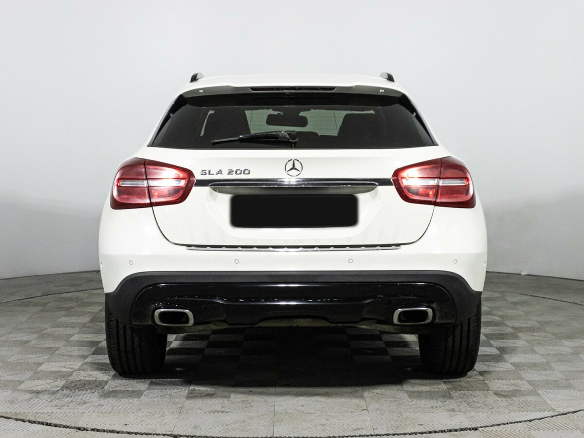 Mercedes-Benz GLA с пробегом — 2014 год. Фото: #5