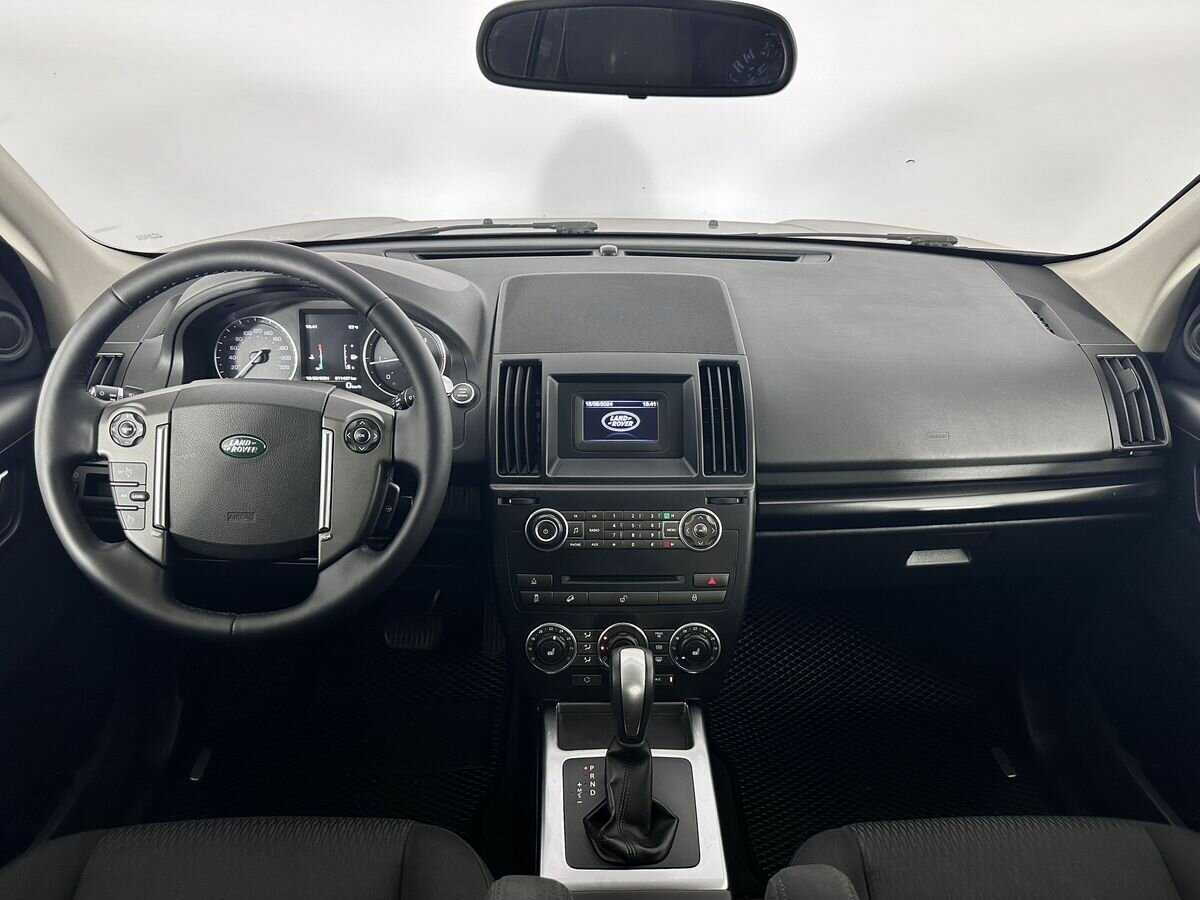 Land Rover Freelander с пробегом — 2014 год. Фото: #8