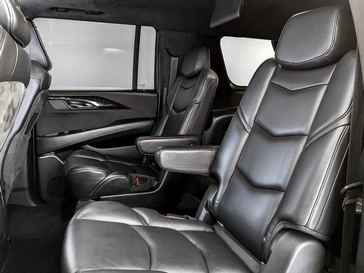Cadillac Escalade с пробегом — 2019 год. Фото: #9