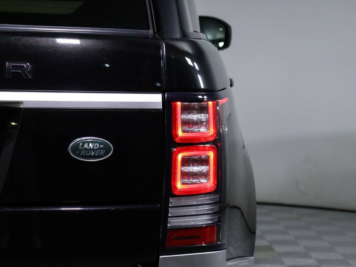 Land Rover Range Rover с пробегом — 2015 год. Фото: #31