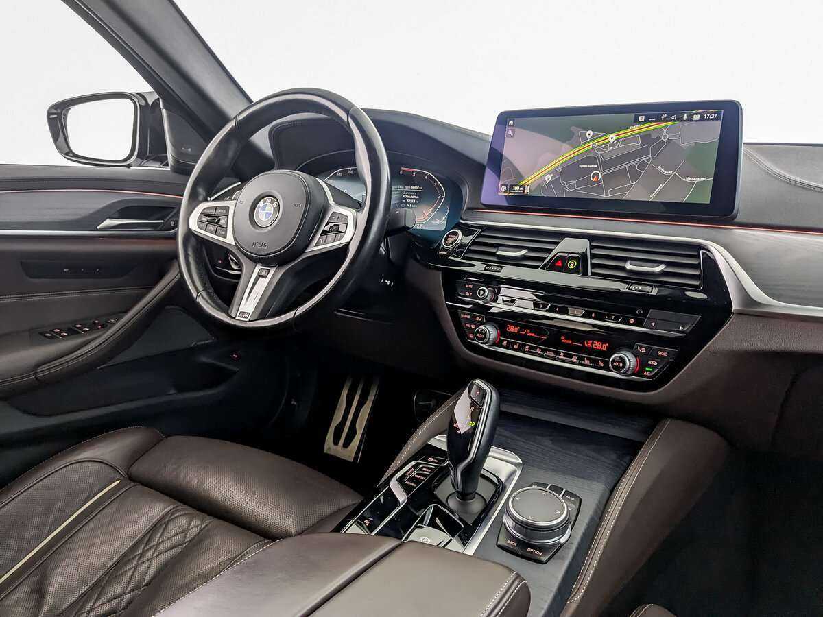 BMW 5 серии с пробегом — 2020 год. Фото: #23