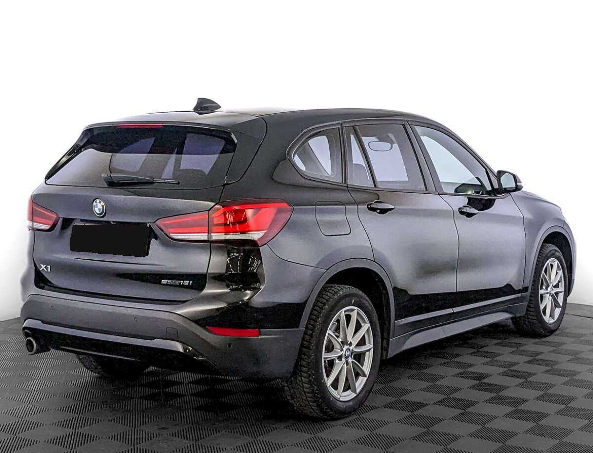 BMW X1 с пробегом — 2021 год. Фото: #4