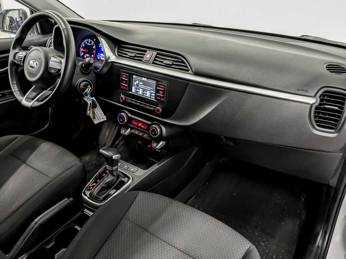 Kia Rio с пробегом — 2021 год. Фото: #10