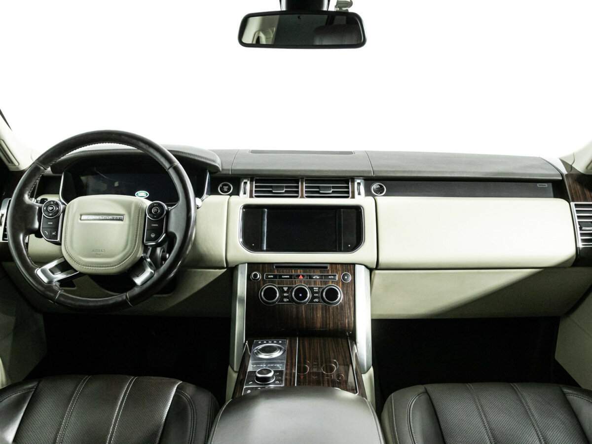 Land Rover Range Rover с пробегом — 2015 год. Фото: #10