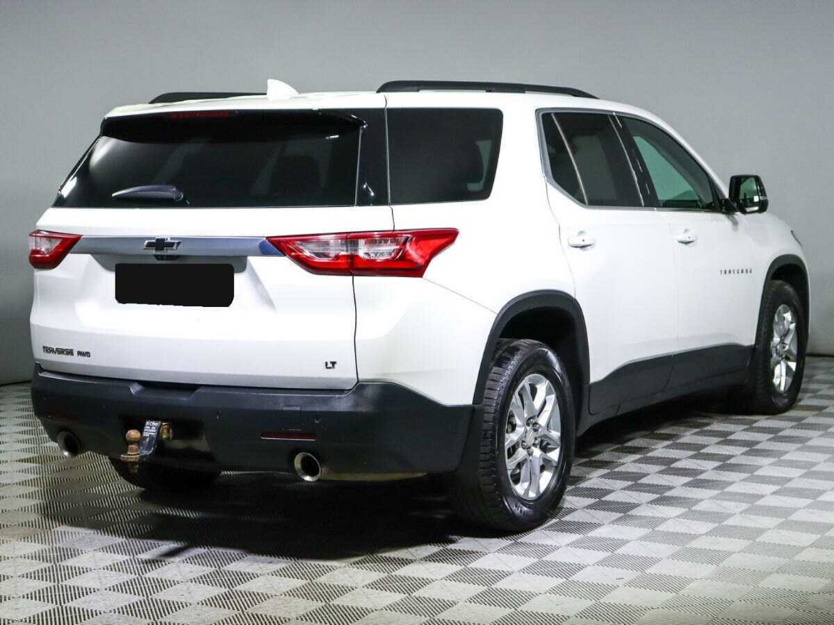 Chevrolet Traverse с пробегом — 2018 год. Фото: #3