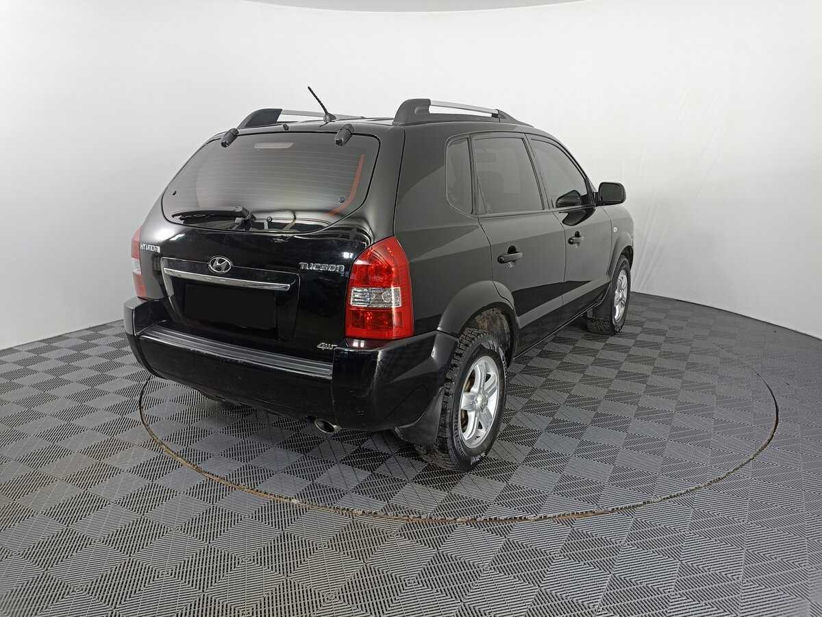 Hyundai Tucson с пробегом — 2008 год. Фото: #3