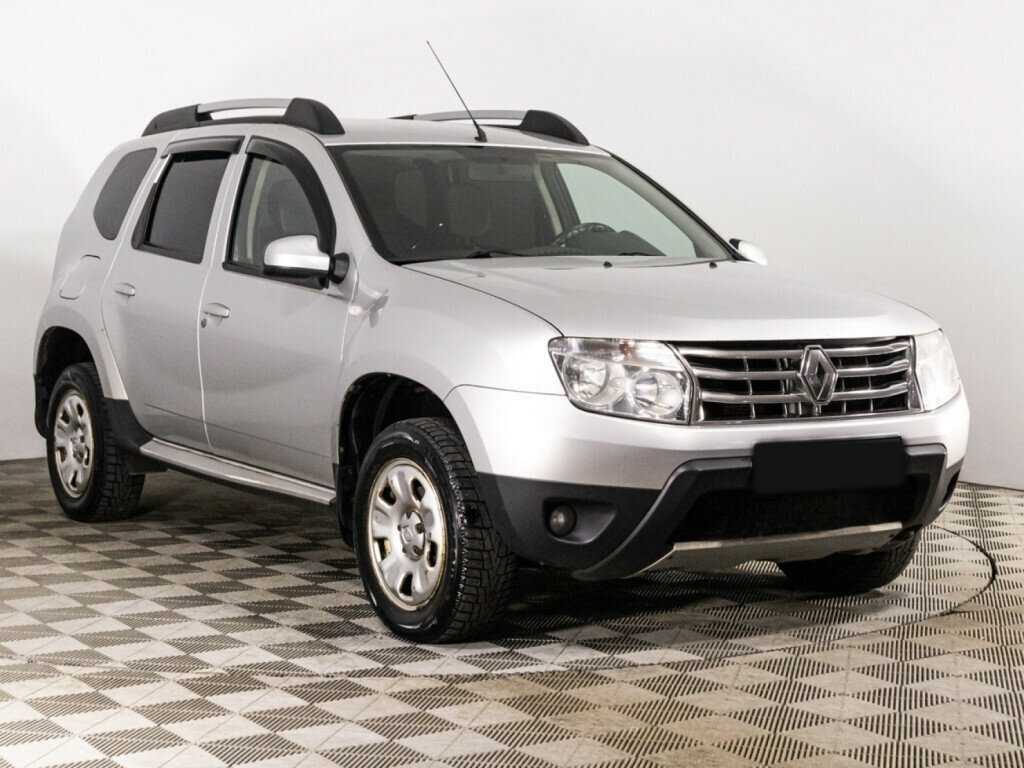 Renault Duster с пробегом — 2015 год. Фото: #2