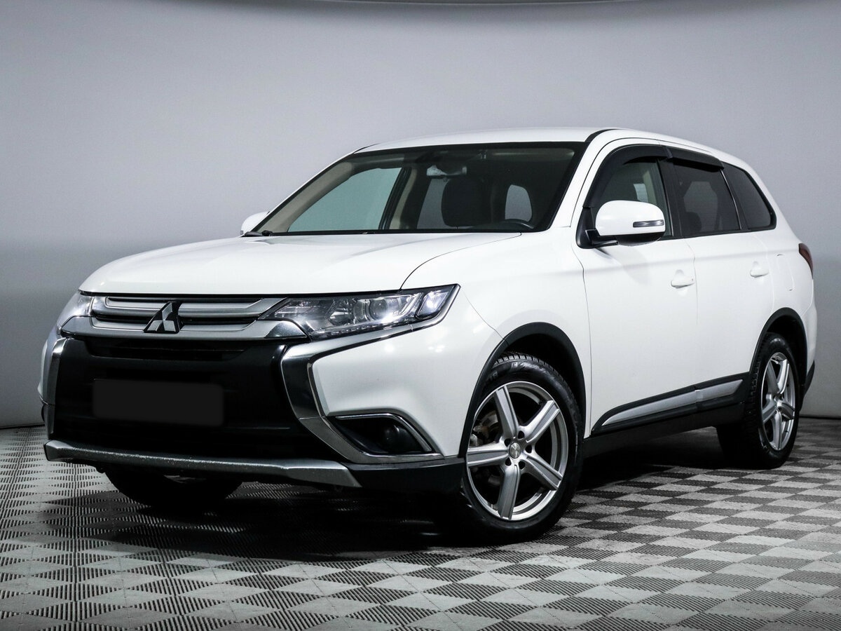 Mitsubishi Outlander с пробегом — 2018 год. Фото: #0