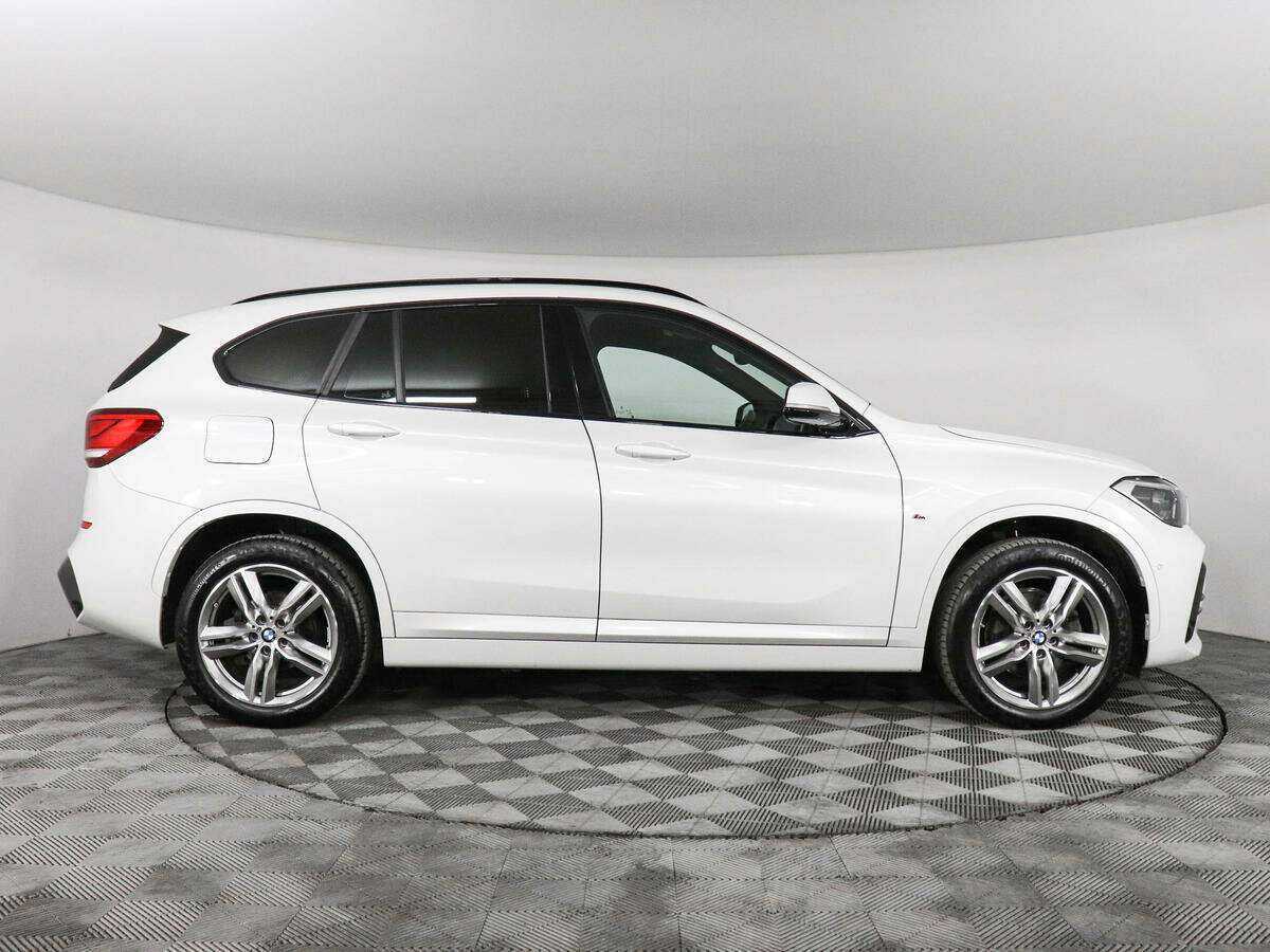 BMW X1 с пробегом — 2020 год. Фото: #4