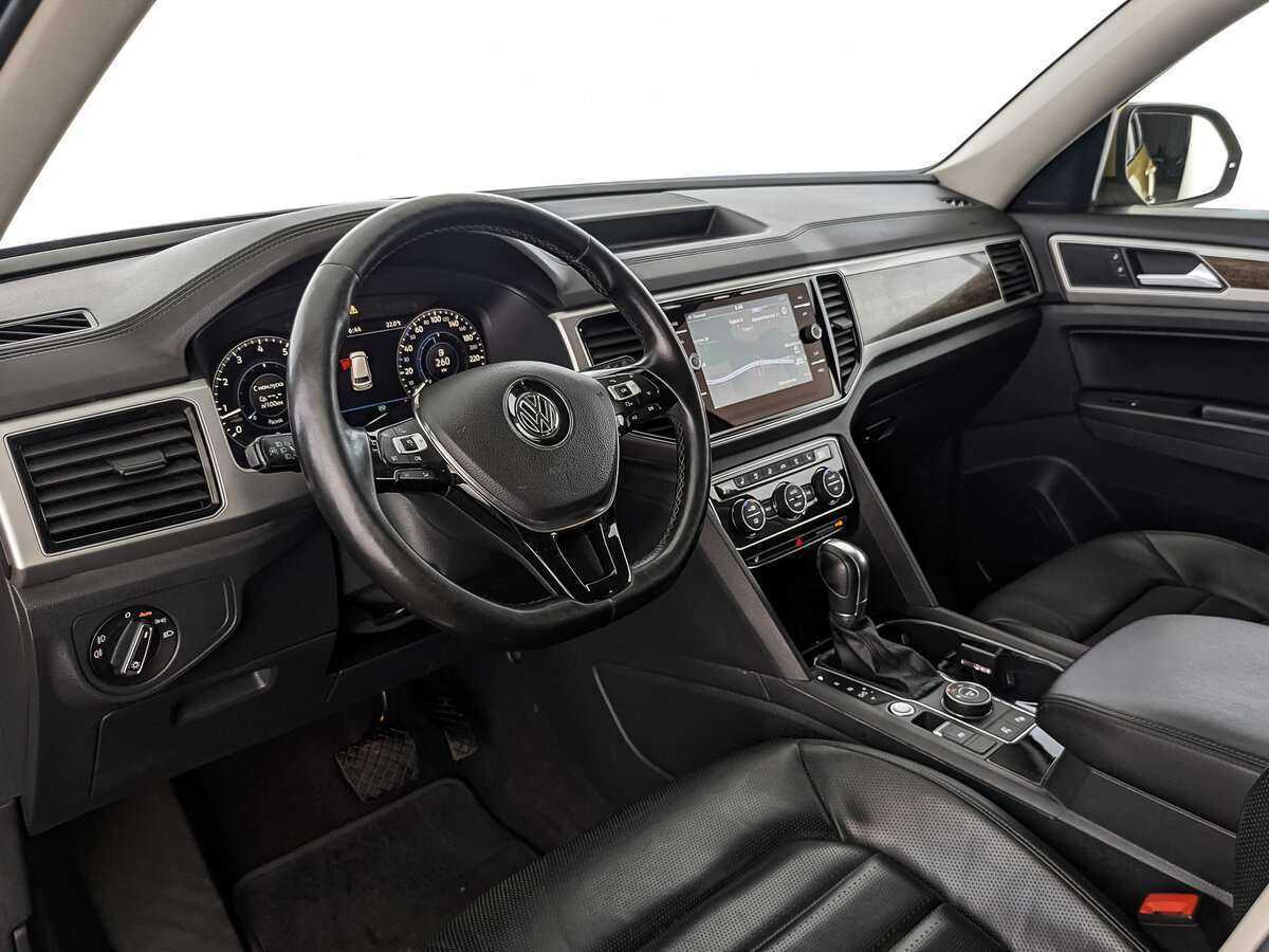 Volkswagen Teramont с пробегом — 2018 год. Фото: #10