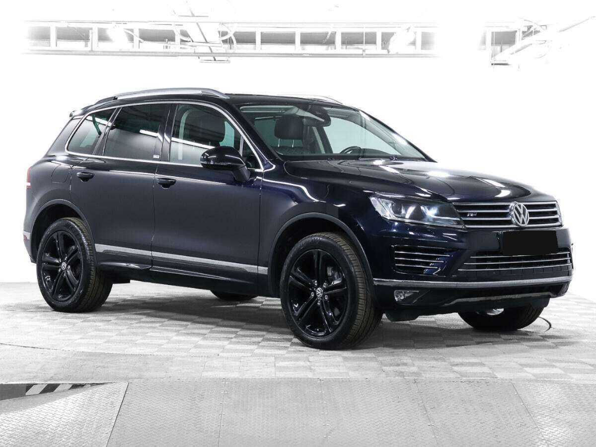 Volkswagen Touareg с пробегом — 2016 год. Фото: #2