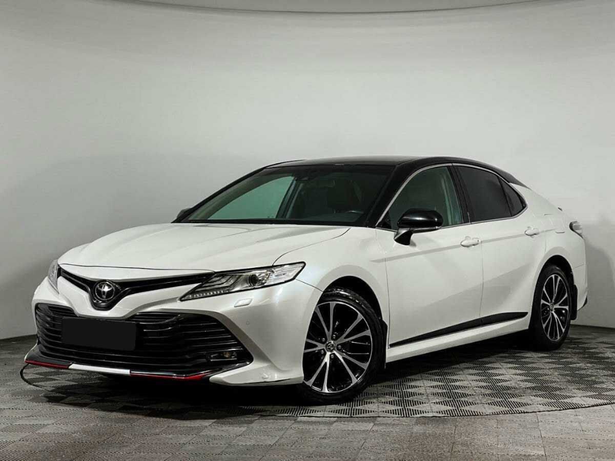 Toyota Camry с пробегом — 2020 год. Посмотреть фото