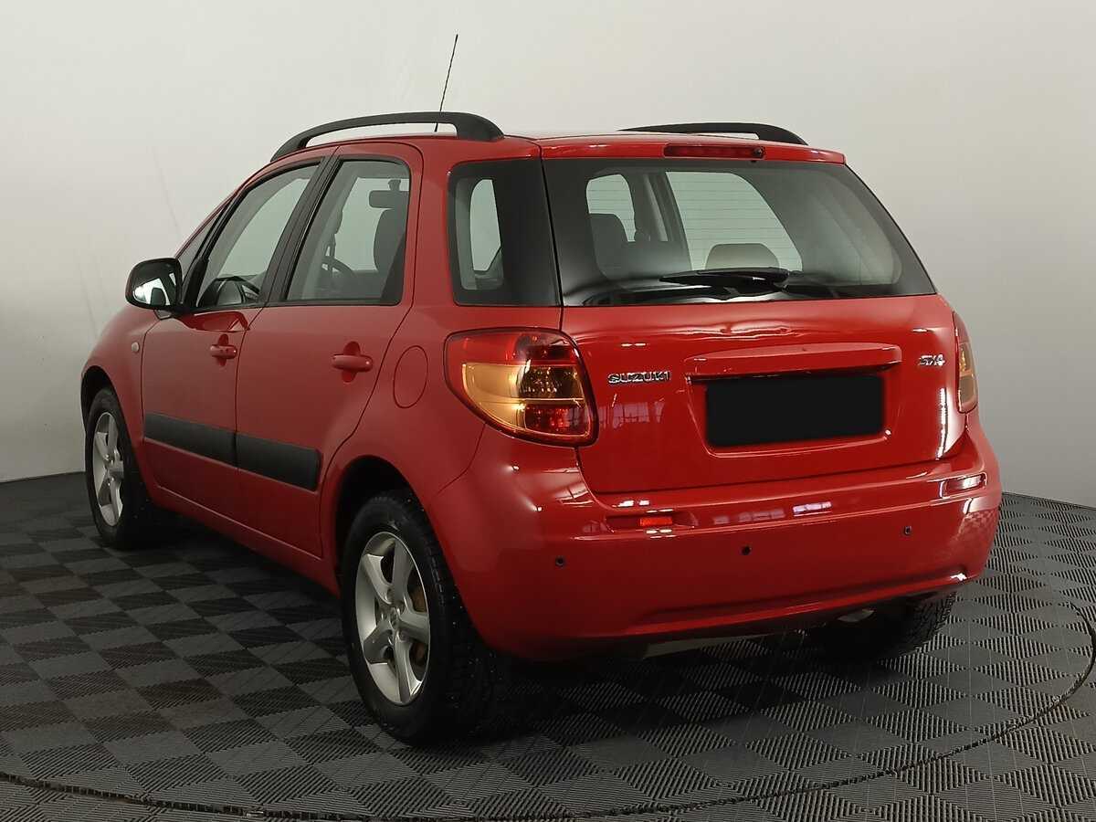 Suzuki SX4 с пробегом — 2008 год. Фото: #6