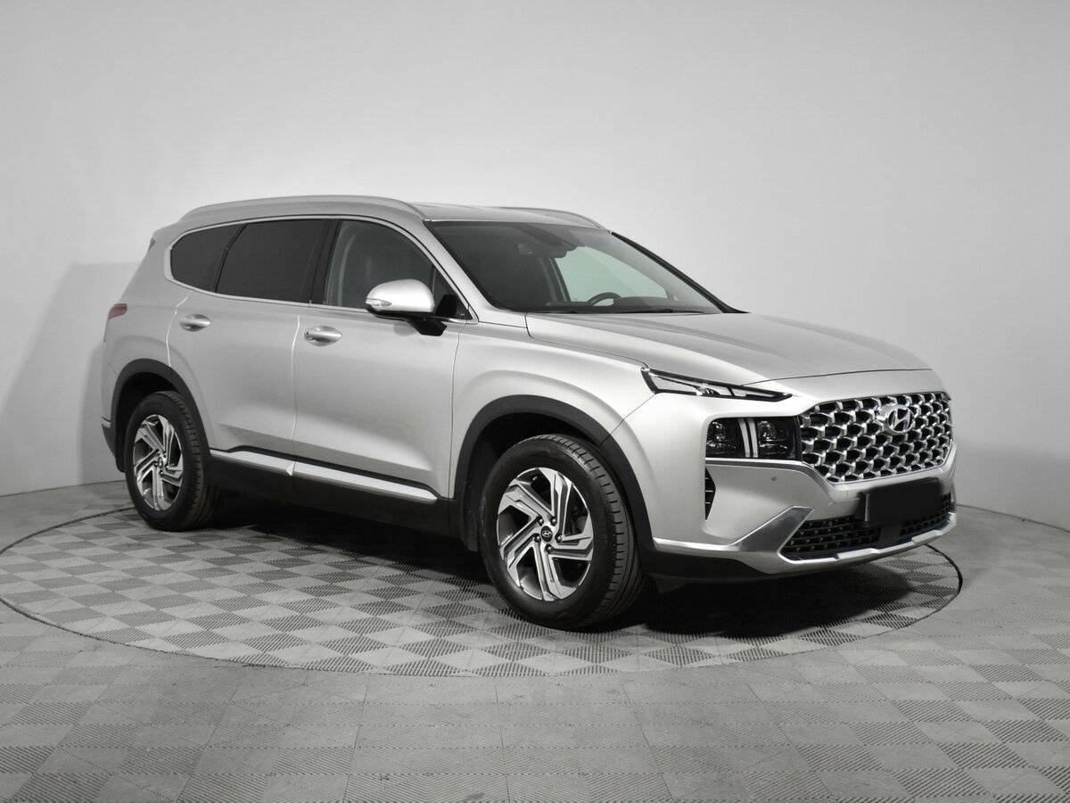 Hyundai Santa Fe с пробегом — 2021 год. Фото: #2