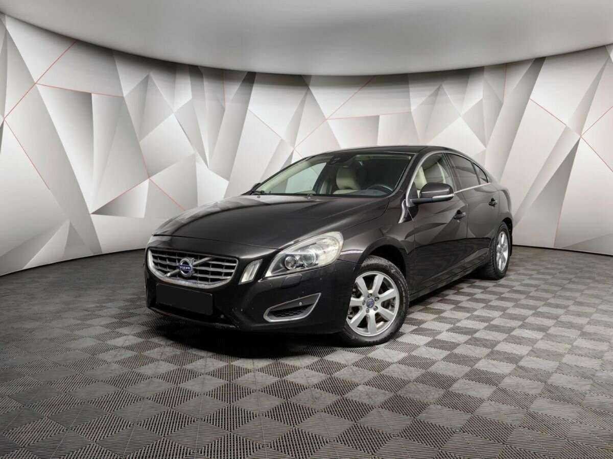 Volvo S60 с пробегом — 2013 год. Фото: #0