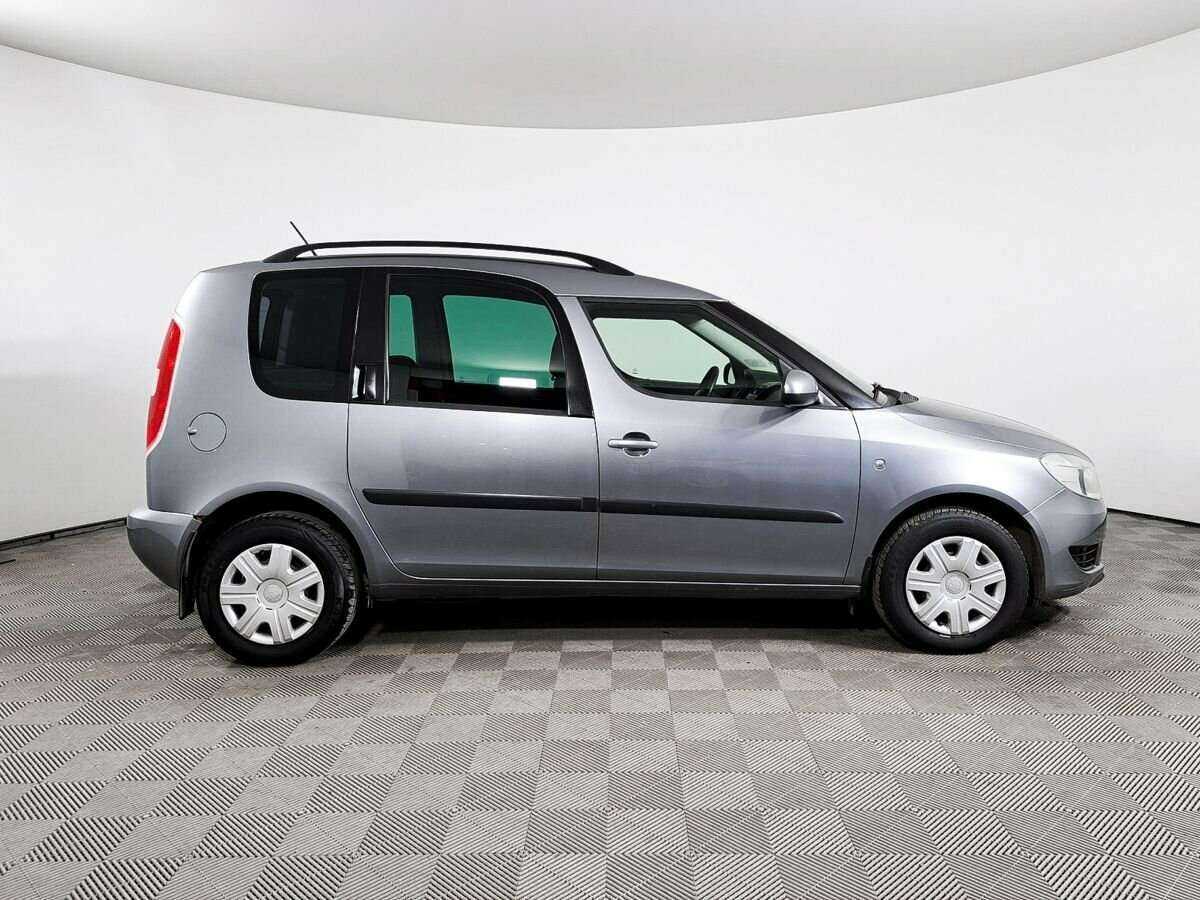 Skoda Roomster с пробегом — 2012 год. Фото: #3