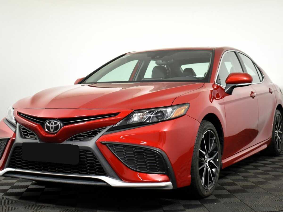 Toyota Camry с пробегом — 2022 год. Фото: #0