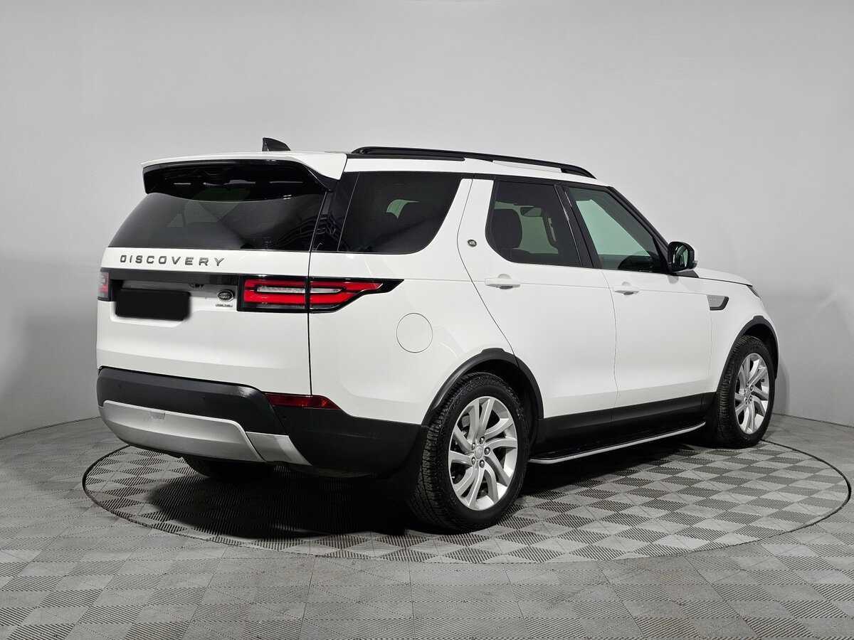 Land Rover Discovery с пробегом — 2017 год. Фото: #5