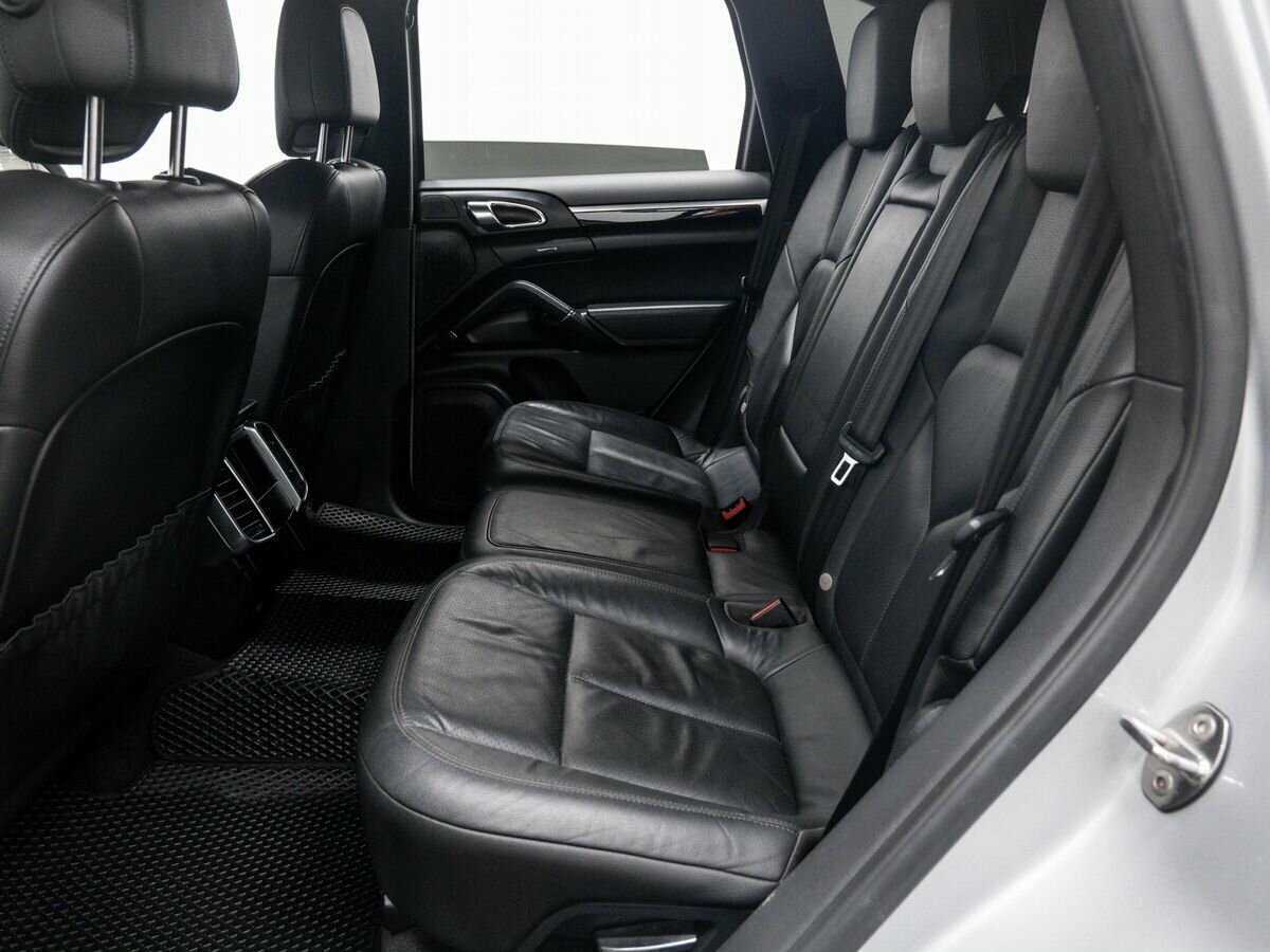 Porsche Cayenne с пробегом — 2013 год. Фото: #11