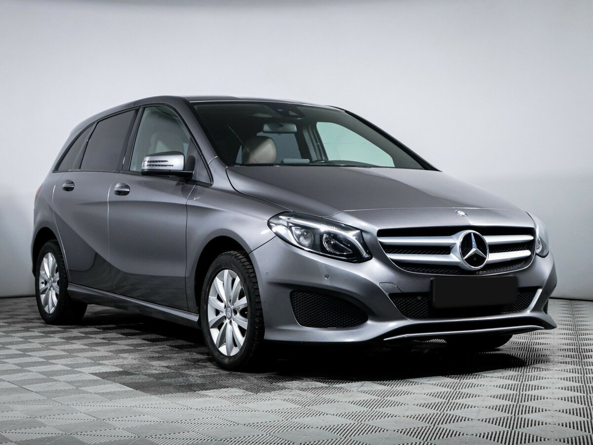 Mercedes-Benz B-Класс с пробегом — 2015 год. Фото: #2