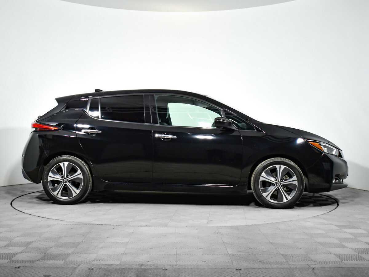 Nissan Leaf с пробегом — 2019 год. Фото: #3