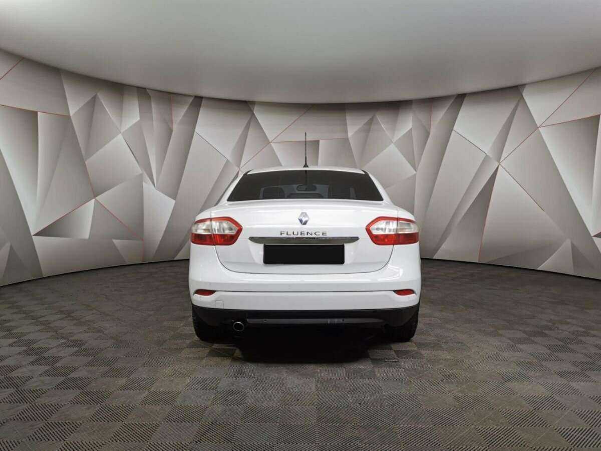 Renault Fluence с пробегом — 2012 год. Фото: #7