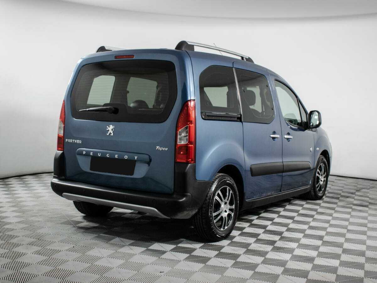 Peugeot Partner с пробегом — 2011 год. Фото: #4