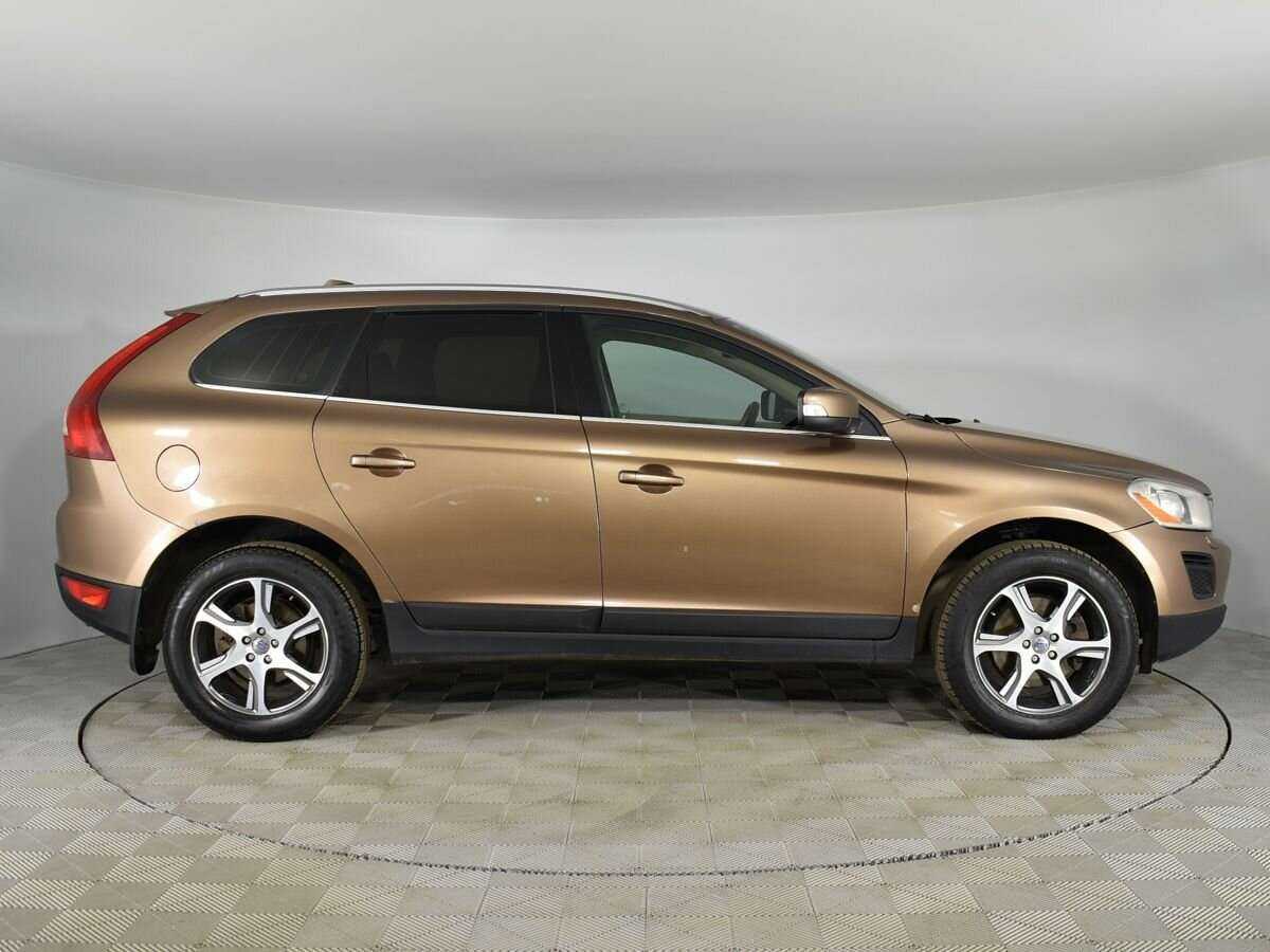 Volvo XC60 с пробегом — 2013 год. Фото: #4