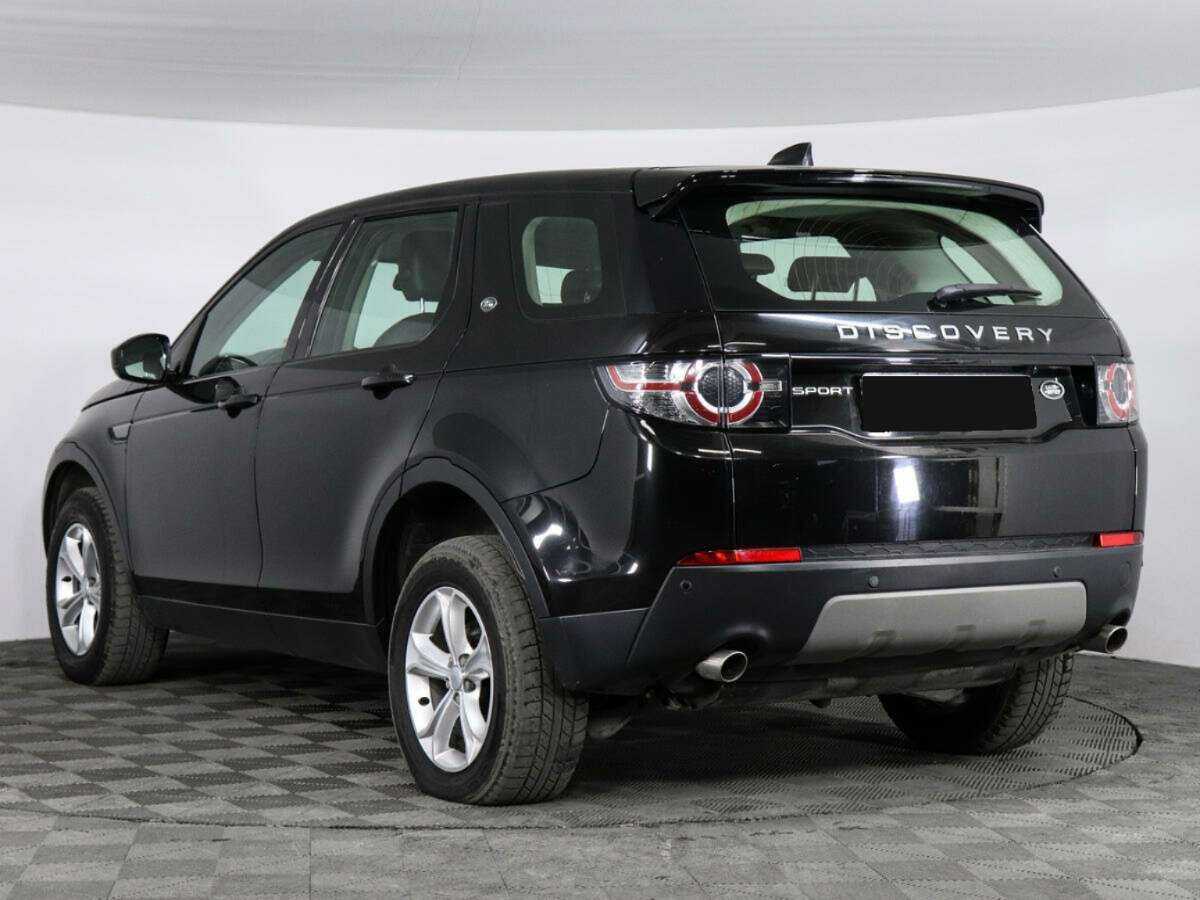 Land Rover Discovery Sport с пробегом — 2019 год. Фото: #6