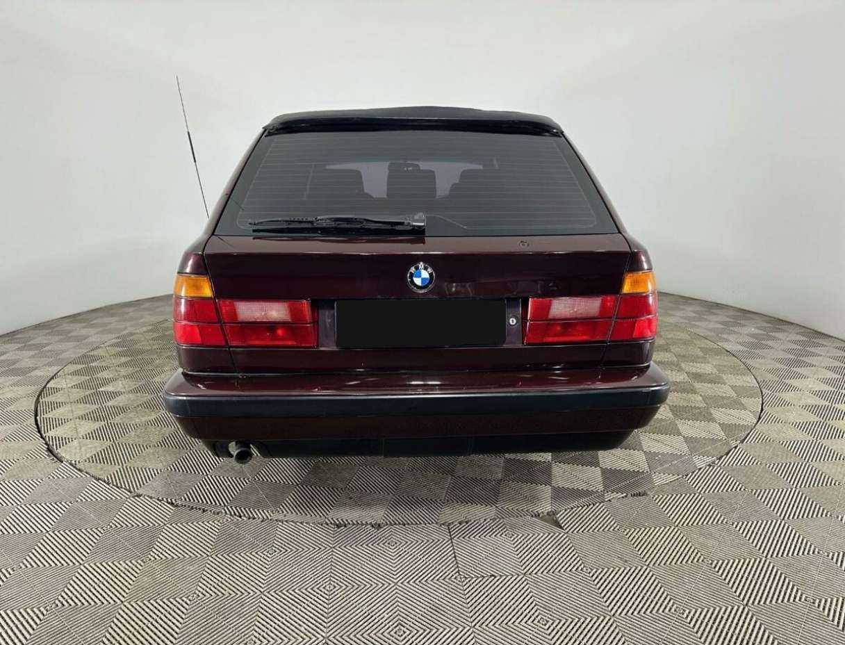 BMW 5 серии с пробегом — 1993 год. Фото: #2