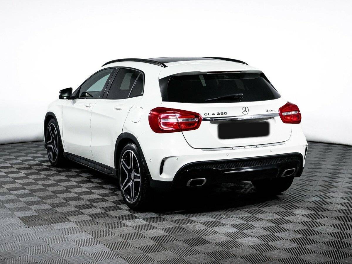 Mercedes-Benz GLA с пробегом — 2014 год. Фото: #5