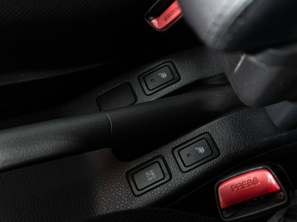 Suzuki SX4 с пробегом — 2010 год. Фото: #16