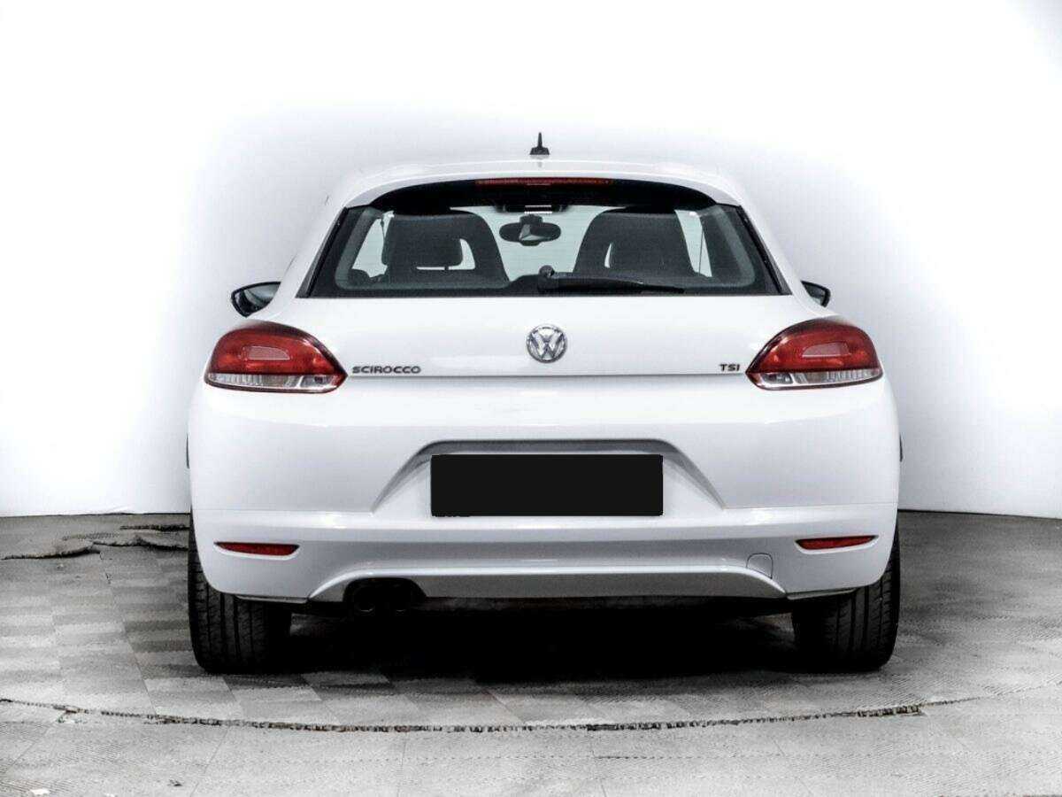 Volkswagen Scirocco с пробегом — 2012 год. Фото: #4