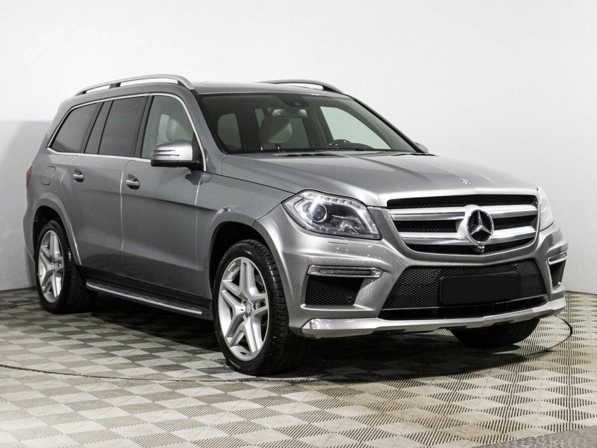 Mercedes-Benz GL-Класс с пробегом — 2014 год. Фото: #2