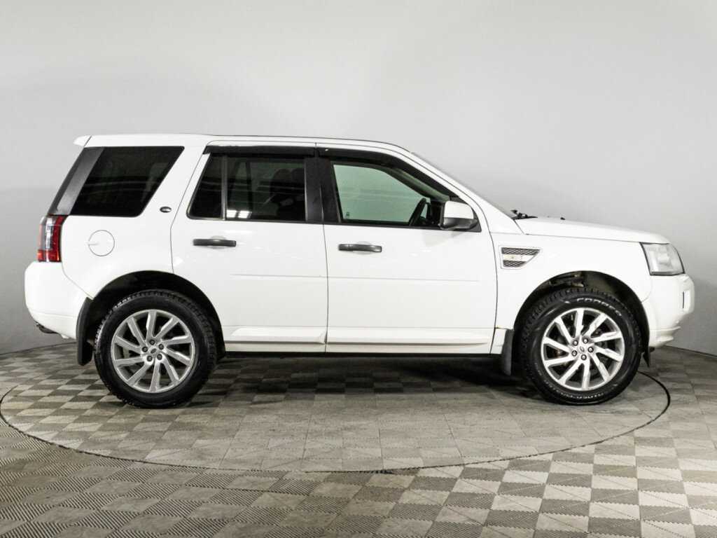 Land Rover Freelander с пробегом — 2011 год. Фото: #3